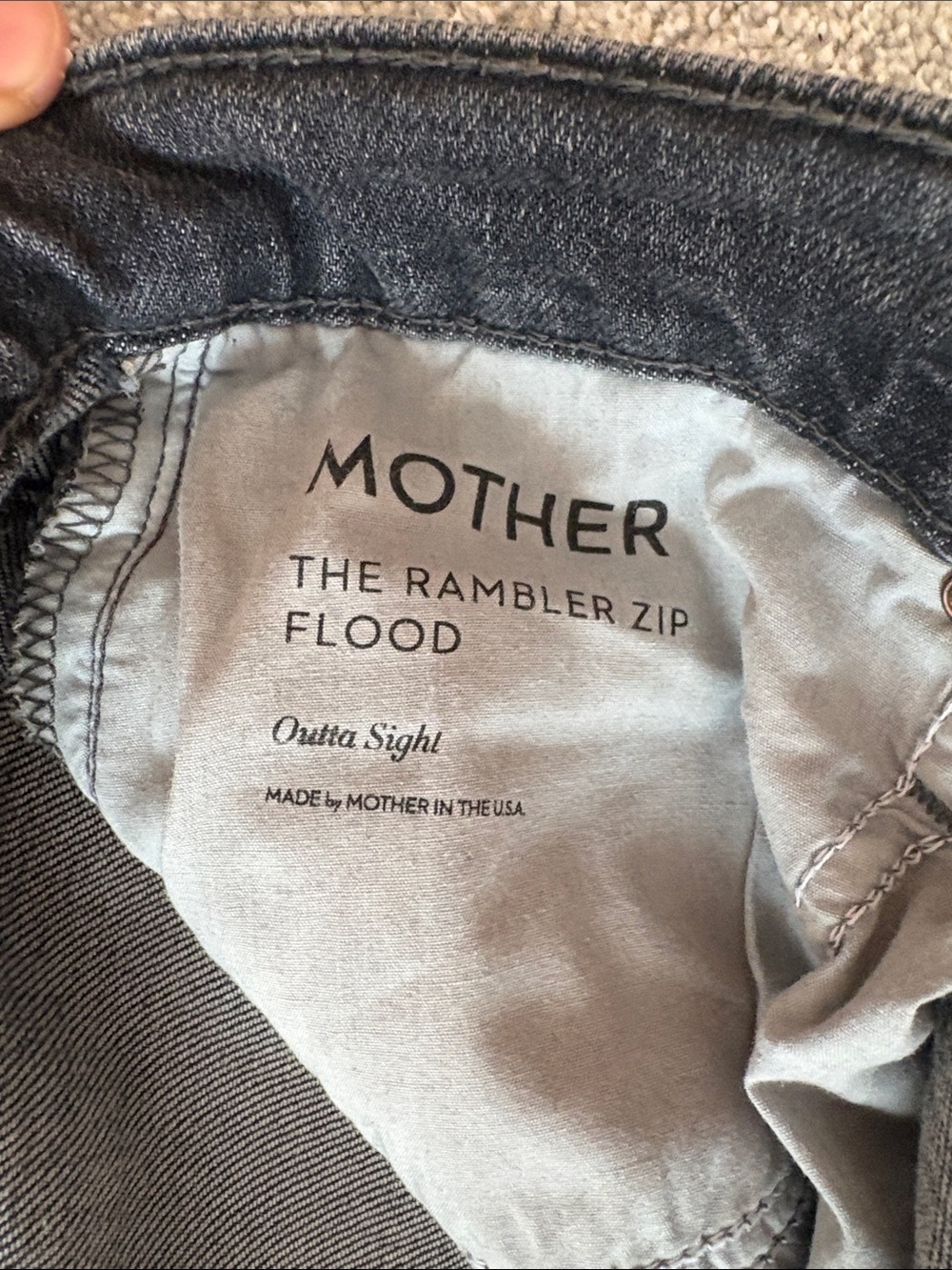 MOTHER The Rambler Zip Flood Jeans in Charcoal Gray